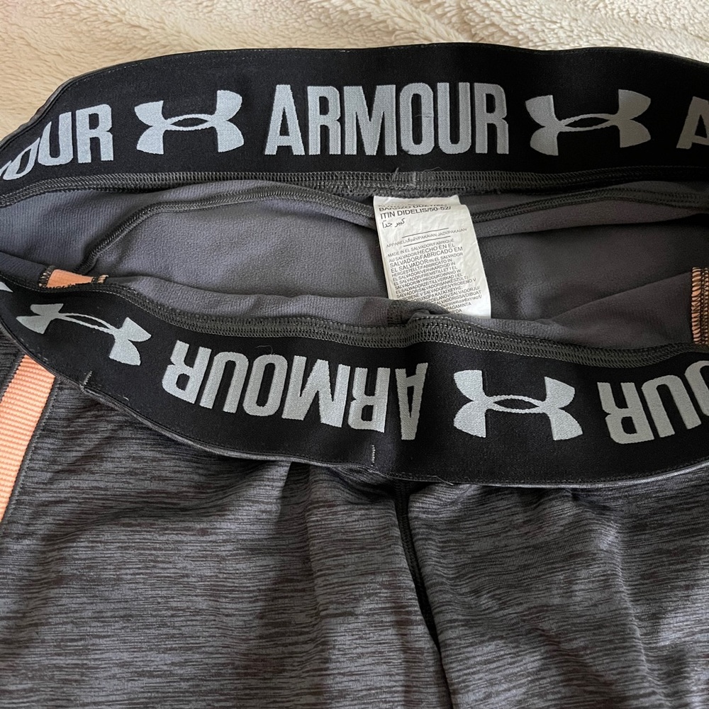 Under Armor leggings